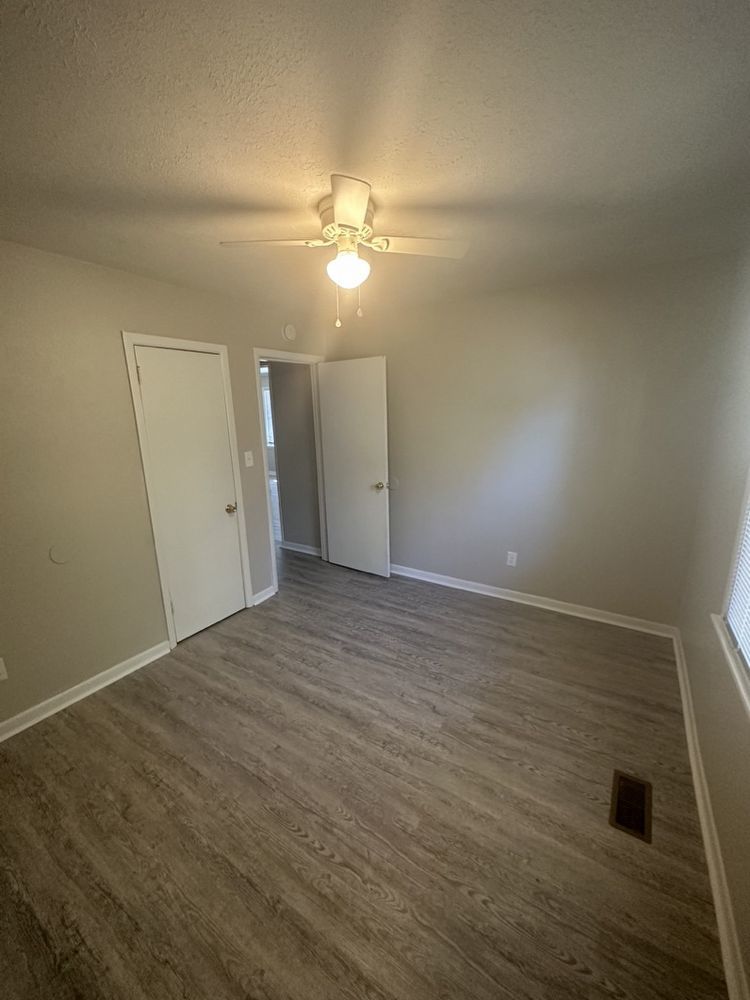2 Bedroom, 1 Bath Duplex in Tullahoma conveniently located near Arnold AFB! property image