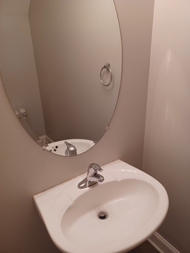 Awesome Location. South Nashville Townhome. Washer & Dryer. property image