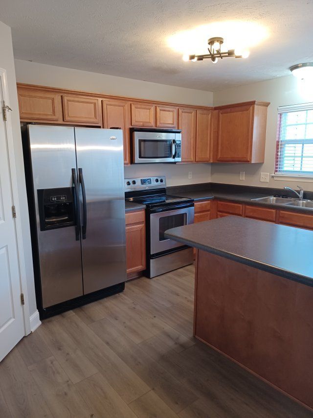 Awesome Location. South Nashville Townhome. Washer & Dryer. property image