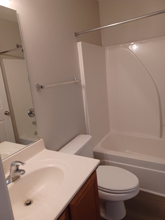 Awesome Location. South Nashville Townhome. Washer & Dryer. property image