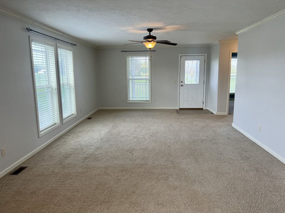 Beautiful 3Br 2Ba Mini Farm, Minutes Outside Shelbyville! property image