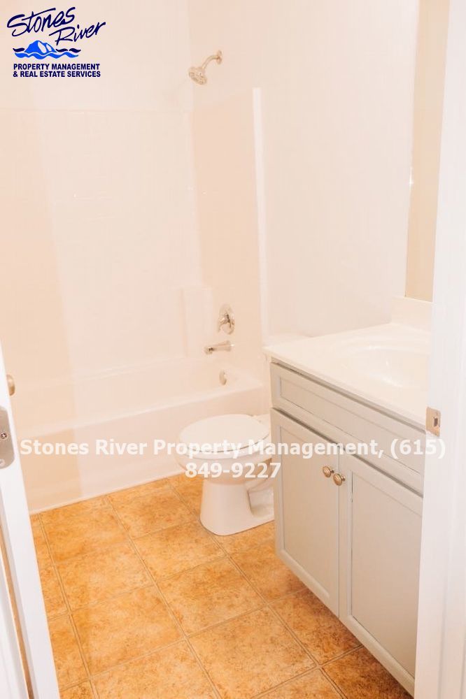 3 BR/ 2.5 BA Townhome in Somerset Springs in Spring Hill! Club House pool, workout area, etc.. property image