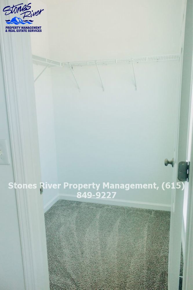 3 BR/ 2.5 BA Townhome in Somerset Springs in Spring Hill! Club House pool, workout area, etc.. property image
