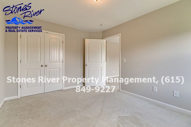 3 Bed / 2.5 Bath Brick Home in Barfield Downs property image