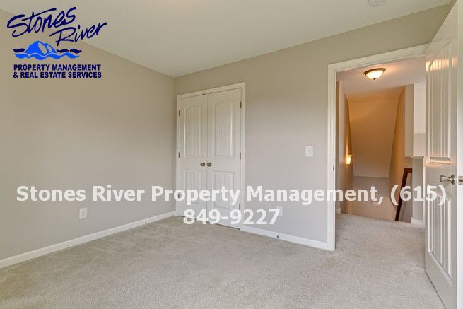 3 Bed / 2.5 Bath Brick Home in Barfield Downs property image