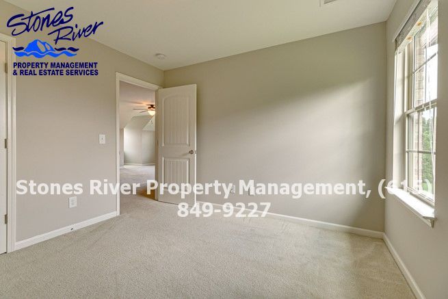 3 Bed / 2.5 Bath Brick Home in Barfield Downs property image