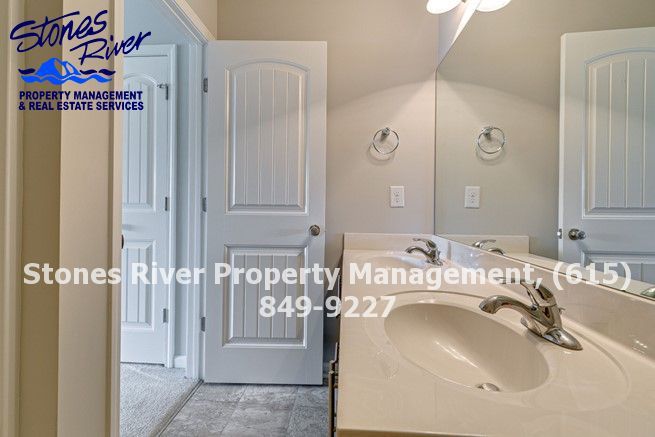 3 Bed / 2.5 Bath Brick Home in Barfield Downs property image