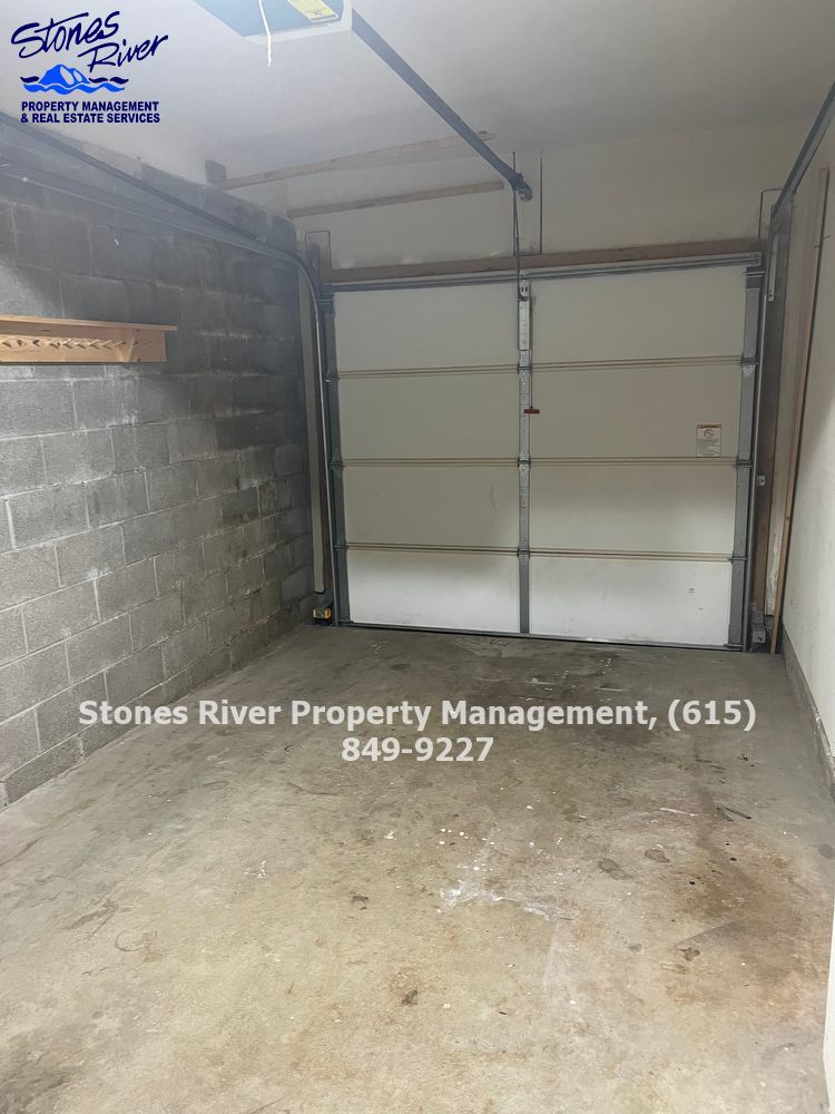 3 story 3/BR 2.5 BA in the heart of Cool Springs and minutes from the Factory in Franklin! property image