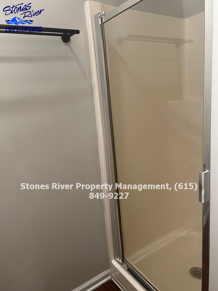 3 story 3/BR 2.5 BA in the heart of Cool Springs and minutes from the Factory in Franklin! property image