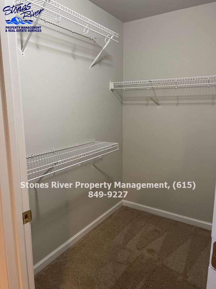 3 story 3/BR 2.5 BA in the heart of Cool Springs and minutes from the Factory in Franklin! property image