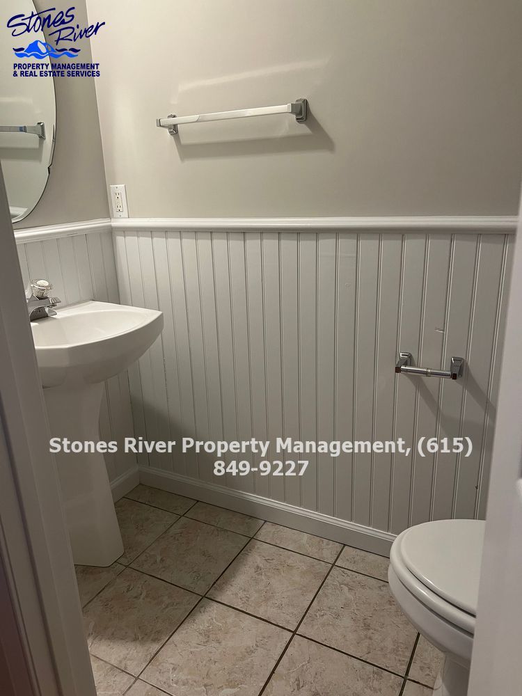 3 story 3/BR 2.5 BA in the heart of Cool Springs and minutes from the Factory in Franklin! property image