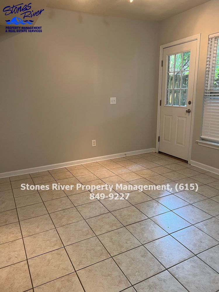 3 story 3/BR 2.5 BA in the heart of Cool Springs and minutes from the Factory in Franklin! property image