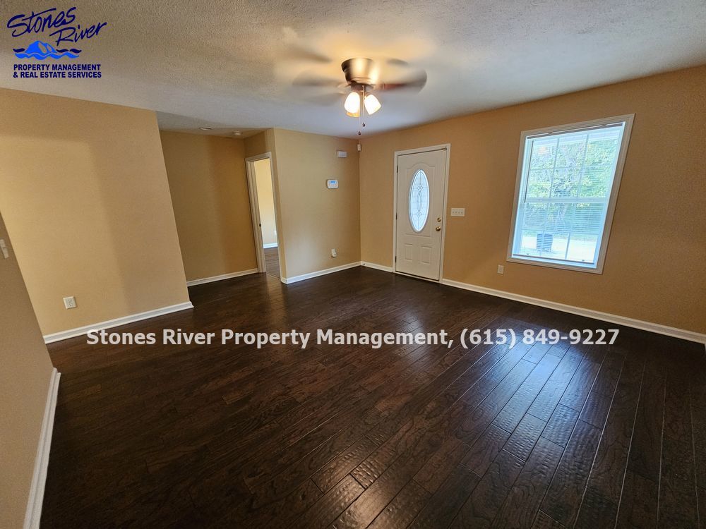Beautiful Home Near Historic Downtown Tullahoma! property image