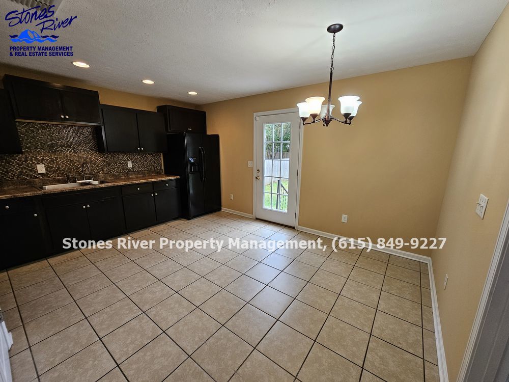 Beautiful Home Near Historic Downtown Tullahoma! property image