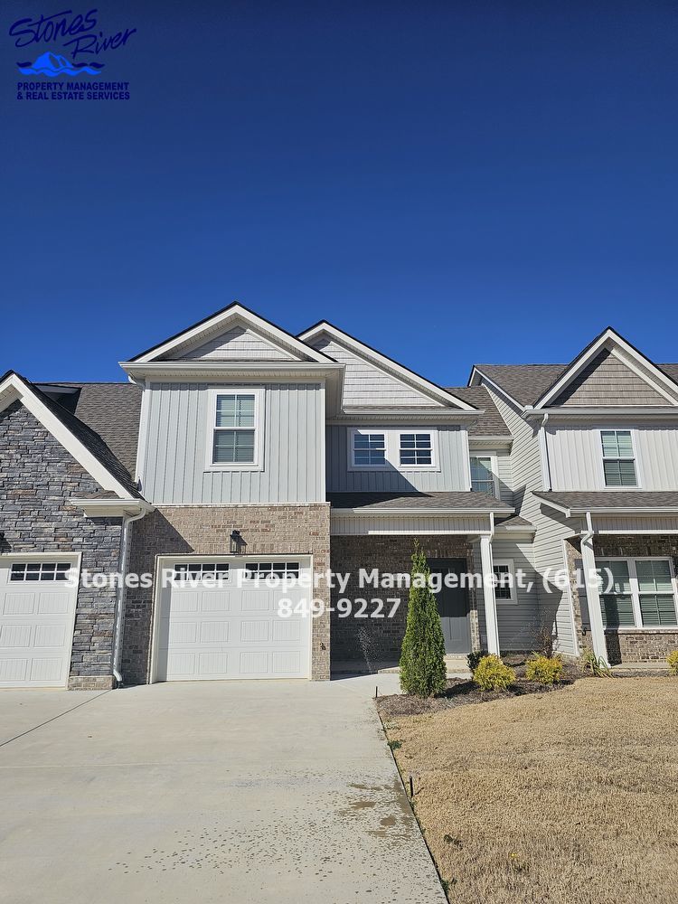 RECENT BUILD TOWNHOME - LUXURY IN THE CENTER OF MANCHESTER property image