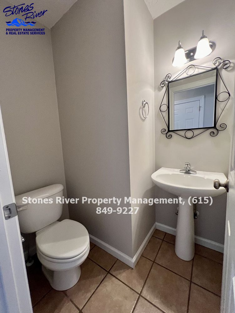 3 Bed/2 Bath W. Bonus & Fenced Yard in West Murfreesboro property image