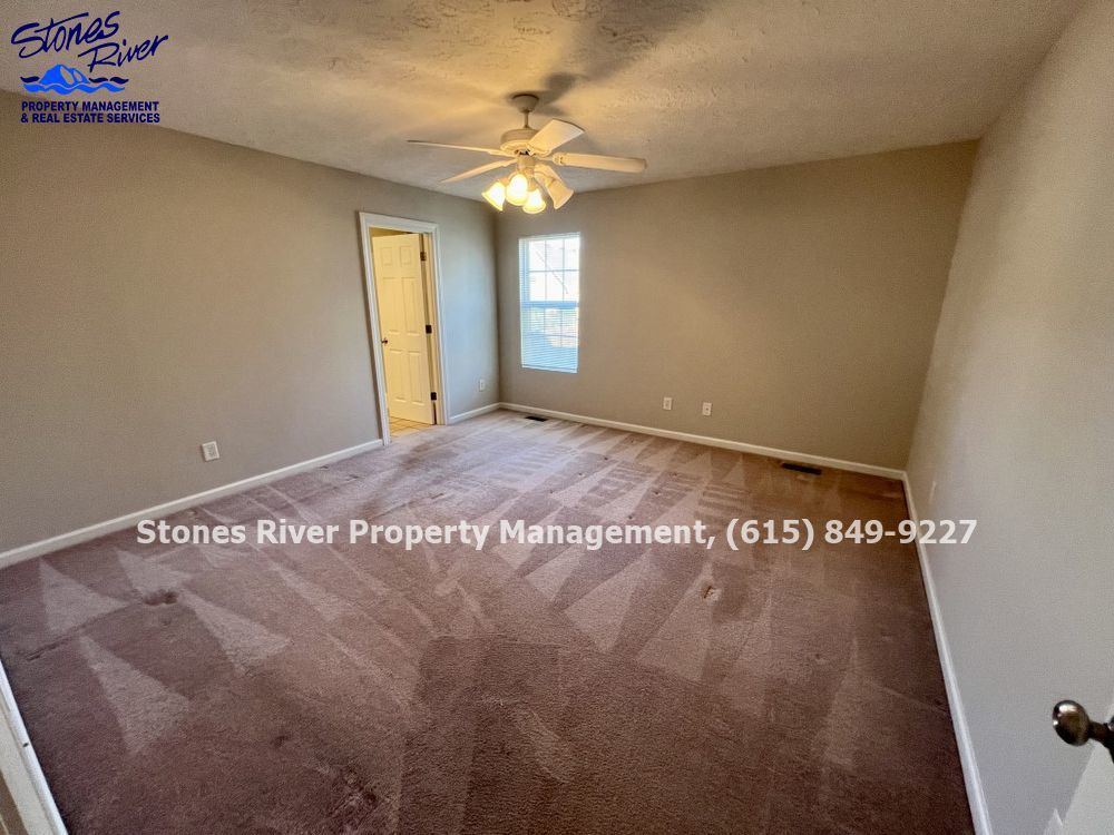 3 Bed/2 Bath W. Bonus & Fenced Yard in West Murfreesboro property image
