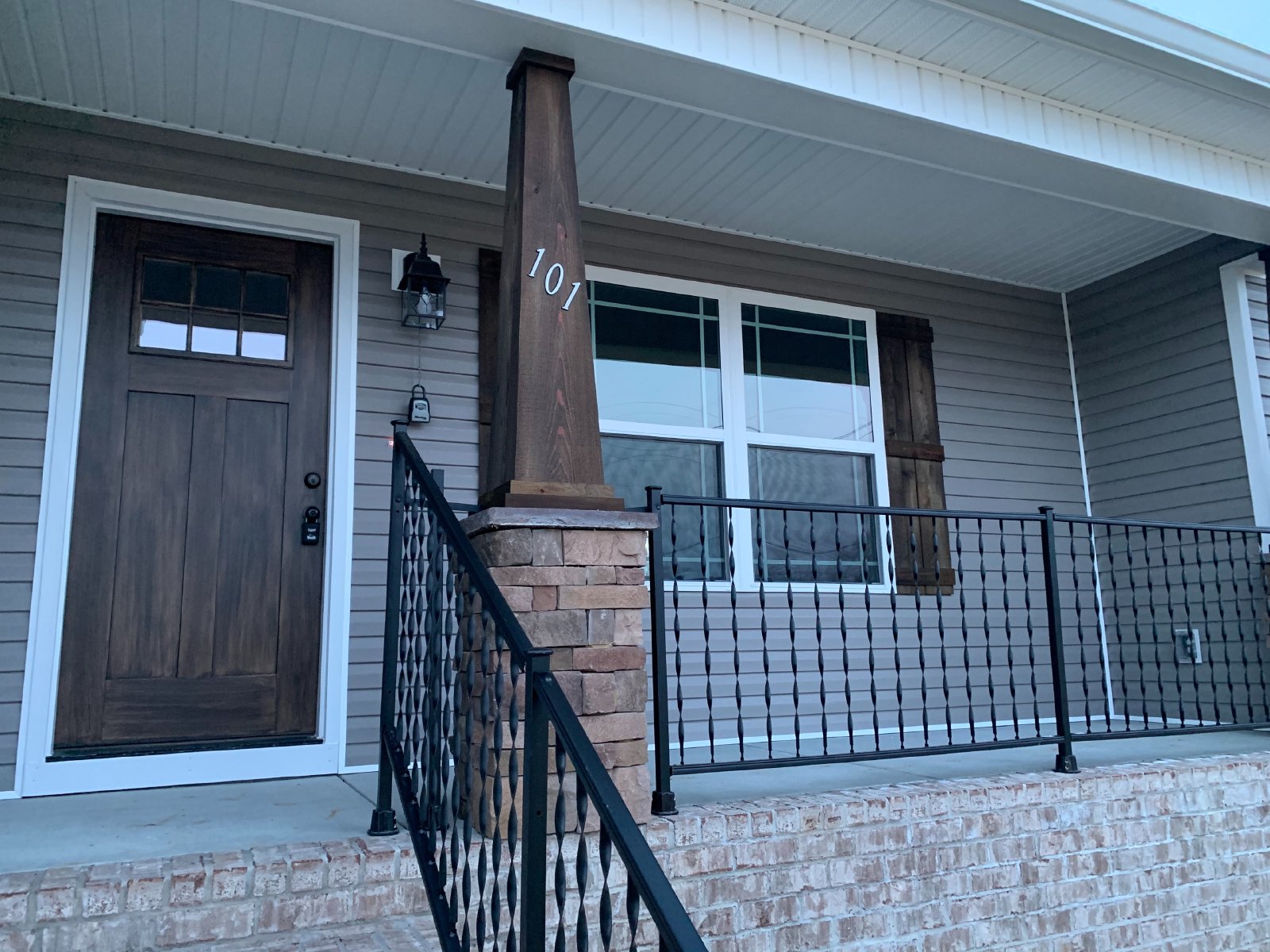 3 Bedroom 2 Bath Home in Shelbyville property image
