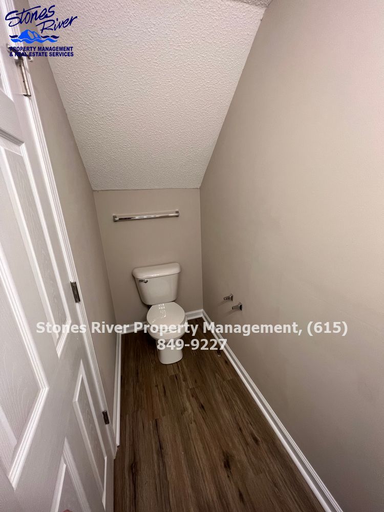 Perfect Family Layout with Office & Large Fenced Backyard property image