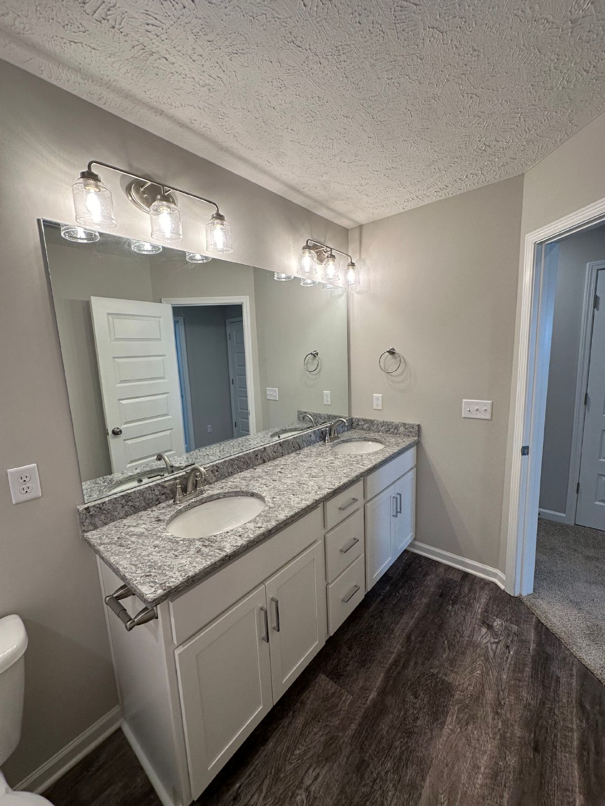 3 Bedroom 2.5 Bath Townhome in Murfreesboro! property image