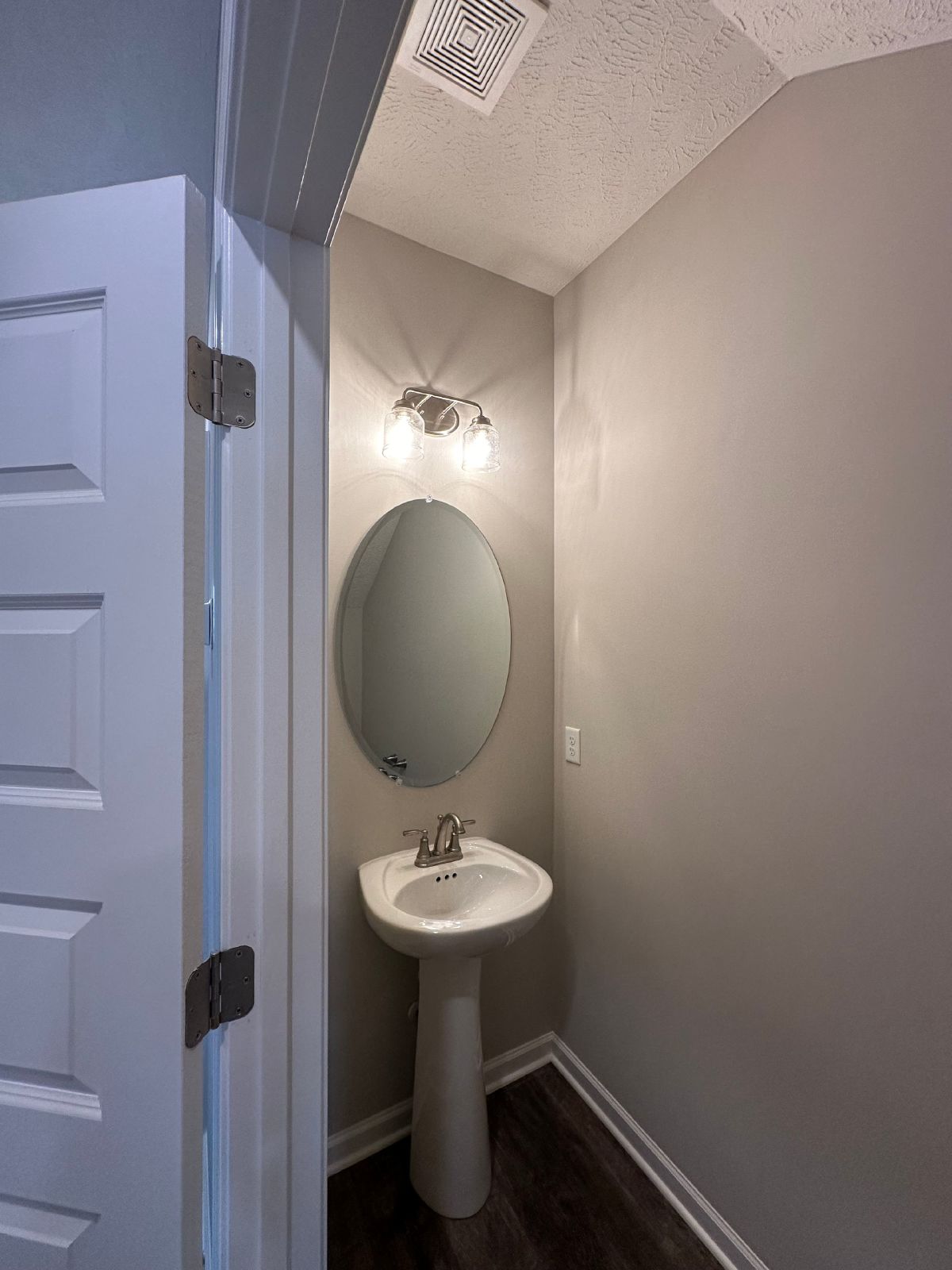 3 Bedroom 2.5 Bath Townhome in Murfreesboro! property image