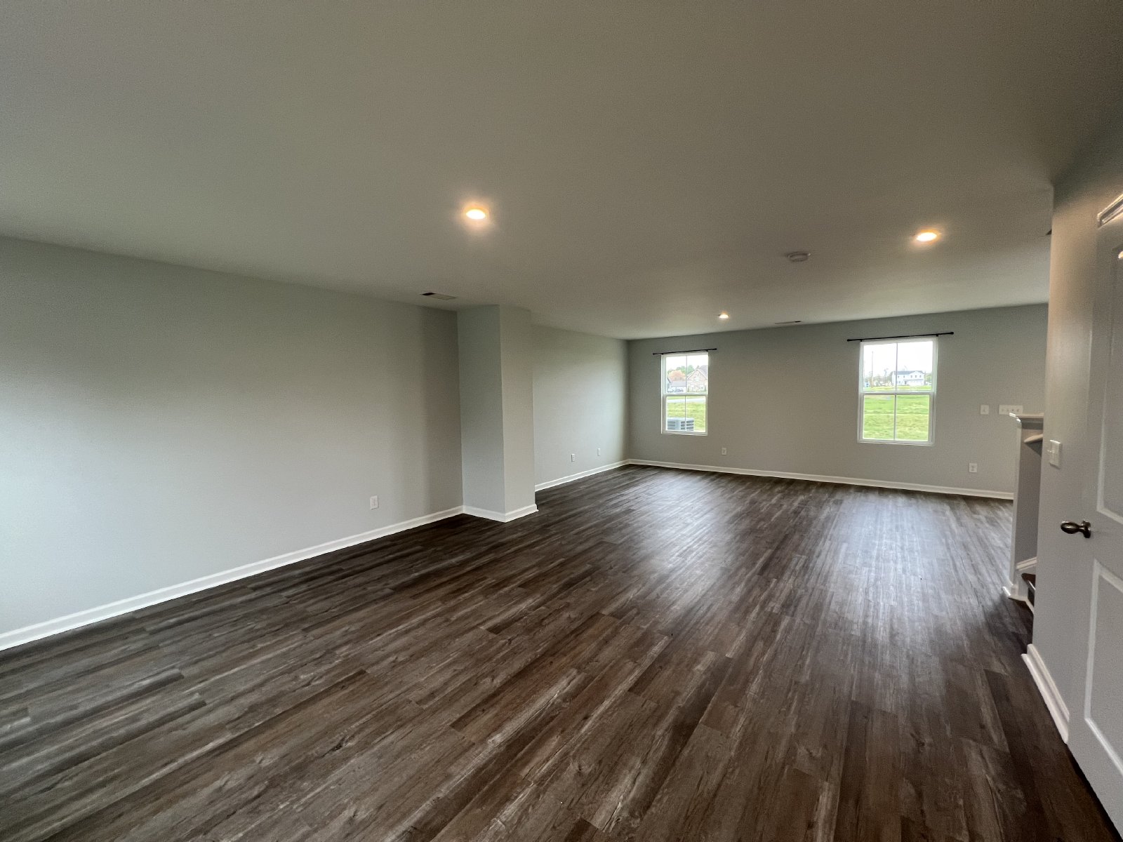 Spacious 4 Bedroom, 2.5 Bath Home plus Bonus Area/Home Office in Christiana! Available Immediately property image