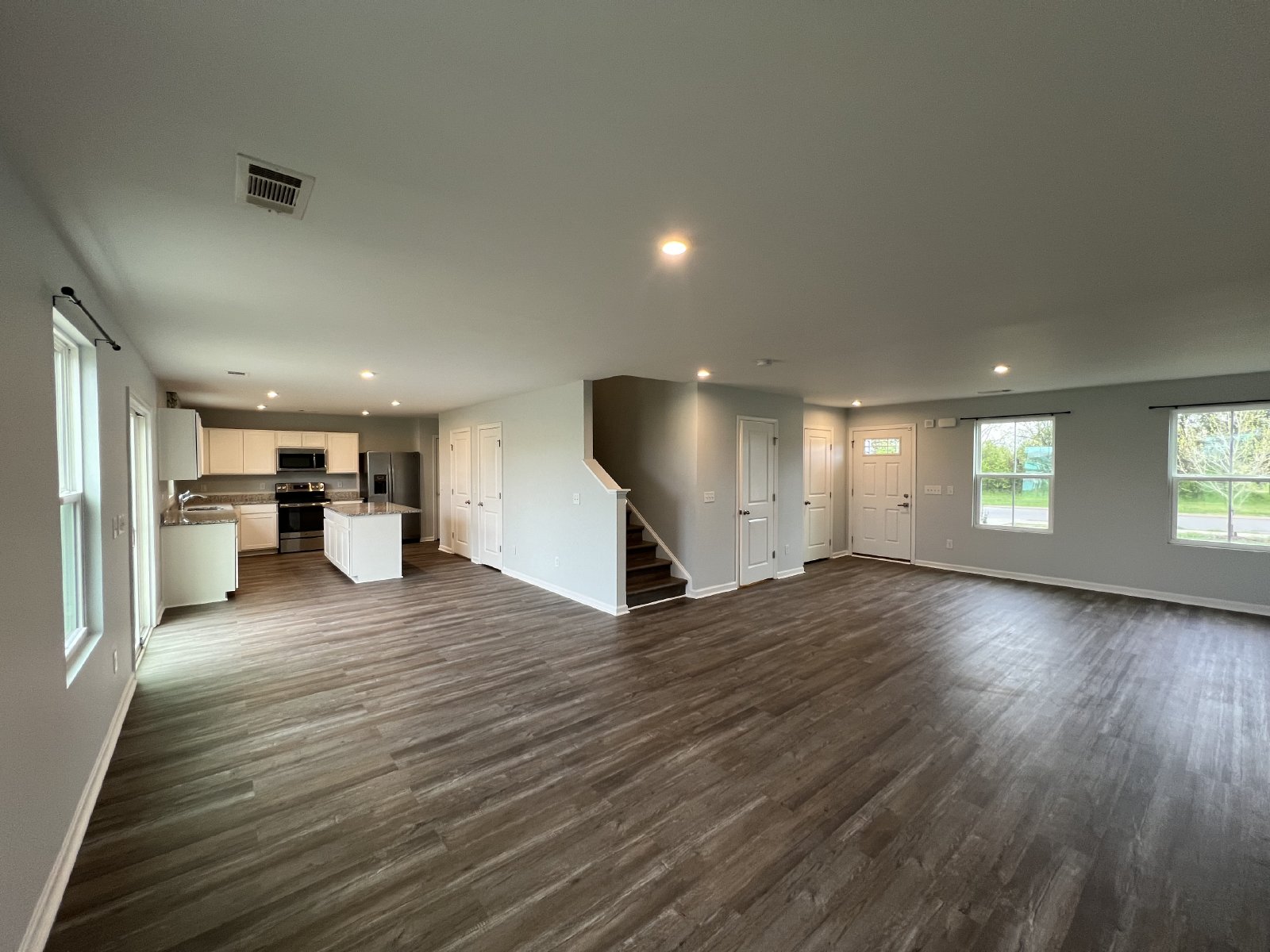 Spacious 4 Bedroom, 2.5 Bath Home plus Bonus Area/Home Office in Christiana! Available Immediately property image