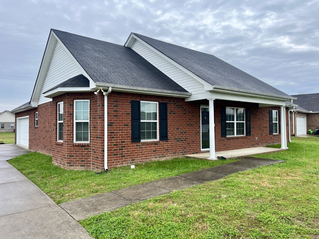 2672 Delong St Christiana, TN 37037 Stones River Property Management