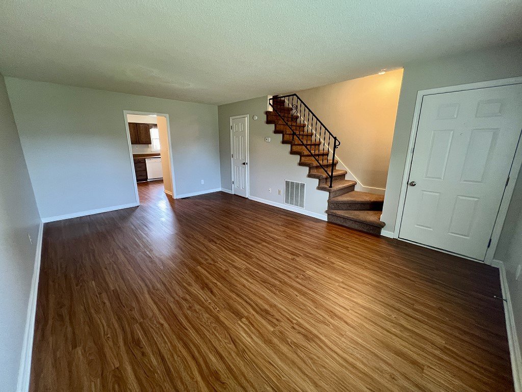 2 Bedroom 1.5 Bath Townhouse in North Murfreesboro property image