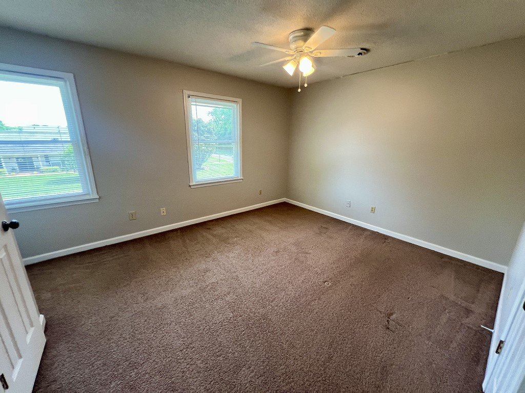 2 Bedroom 1.5 Bath Townhouse in North Murfreesboro property image