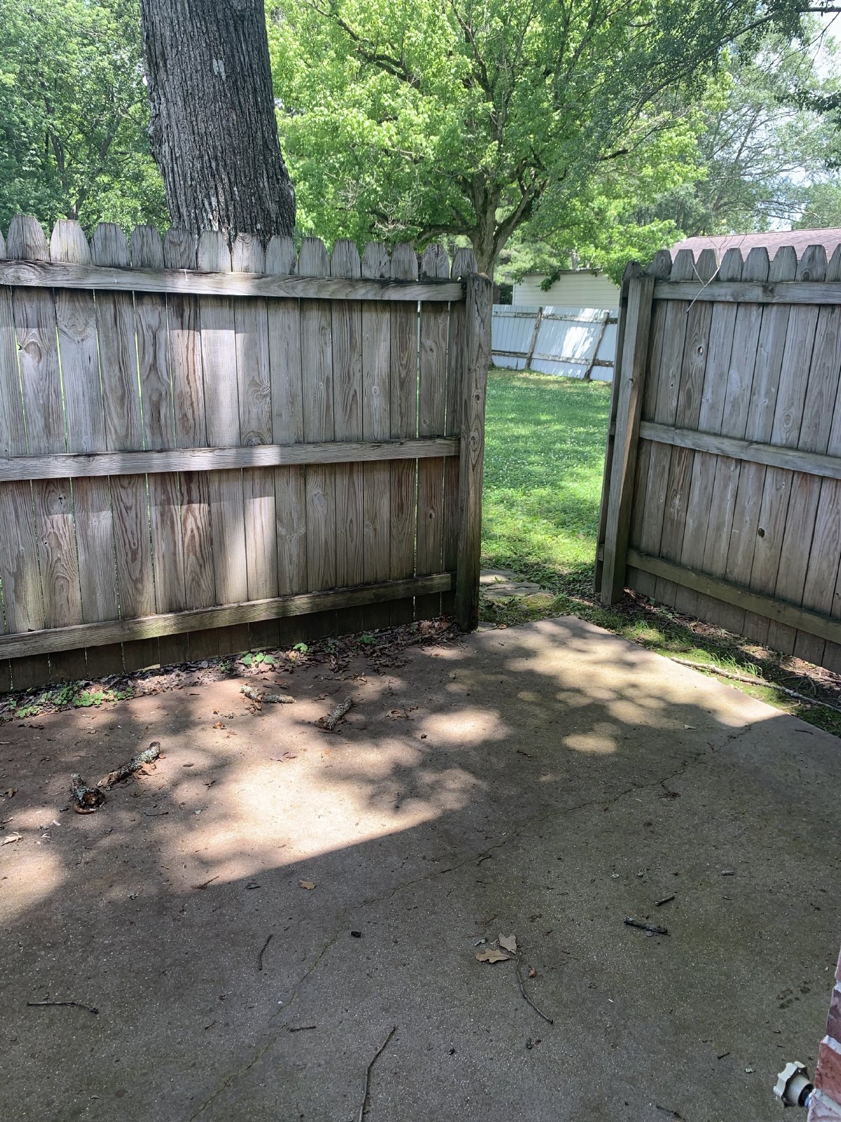 Spacious 2-Story Duplex in Tullahoma! property image