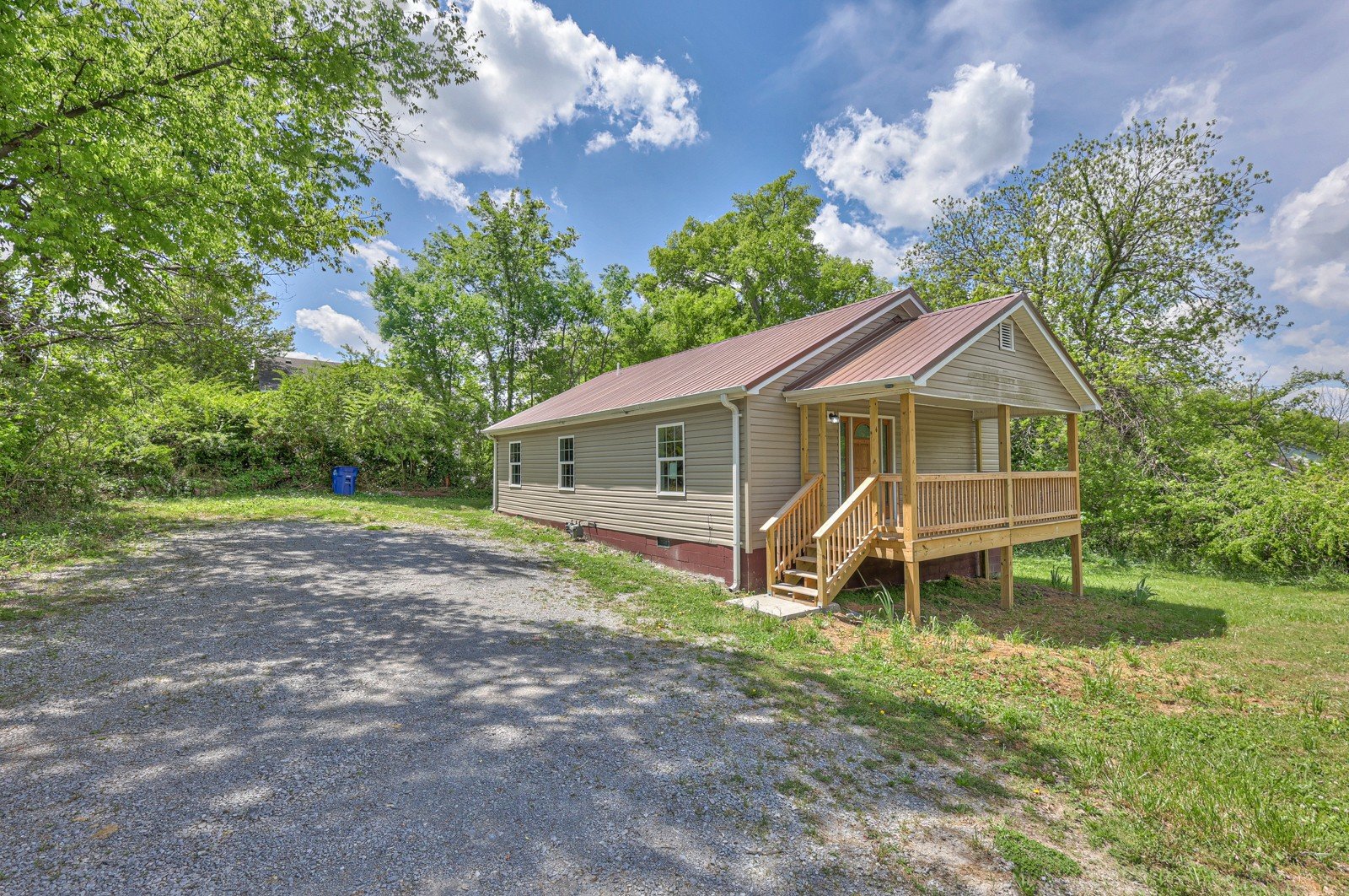 526 Carney Street Shelbyville, TN 37160 Stones River Property Management