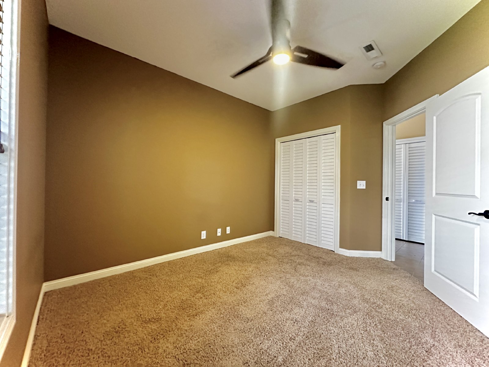 Charming 2BR Home in the Heart of Clarksville! property image