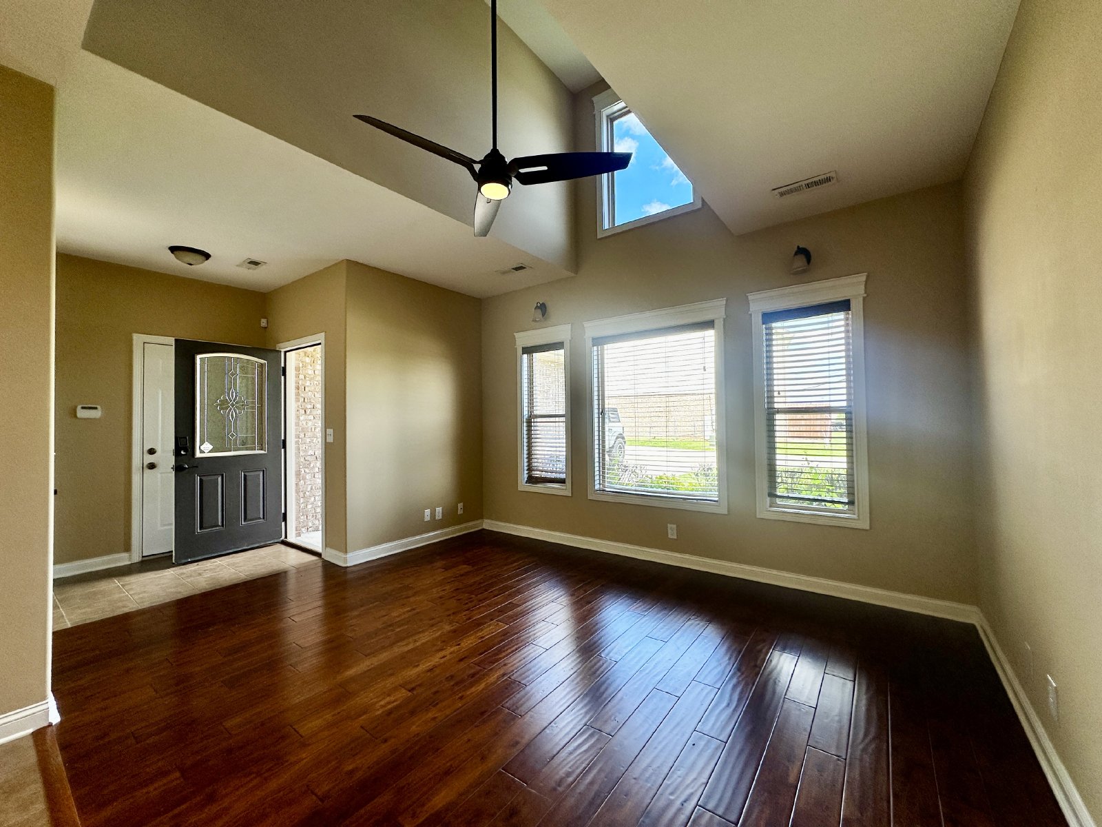Charming 2BR Home in the Heart of Clarksville! property image