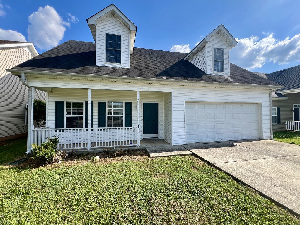 3 Bedroom 2.5 Bath Home in Oxford Hall - South Murfreesboro *New Carpet* property image