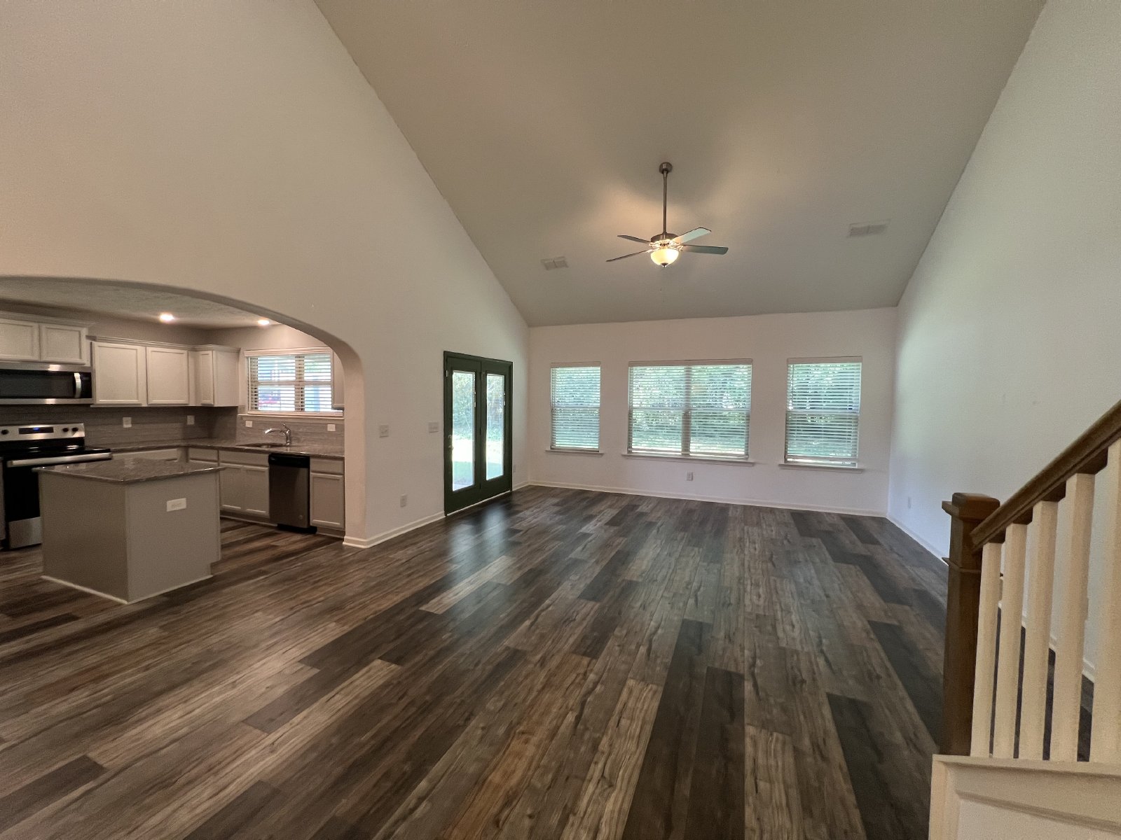 Spacious End Unit 3 BR, 2.5 Bath Townhome in Smyrna - Low Maintenance Living! property image