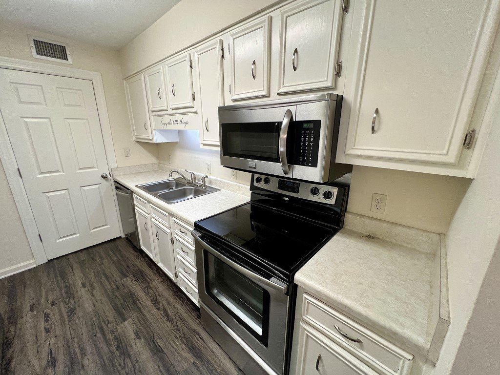 2BR 2BA Spacious Condo at Sanbyrn Hall in Murfreesboro *Free Water* property image