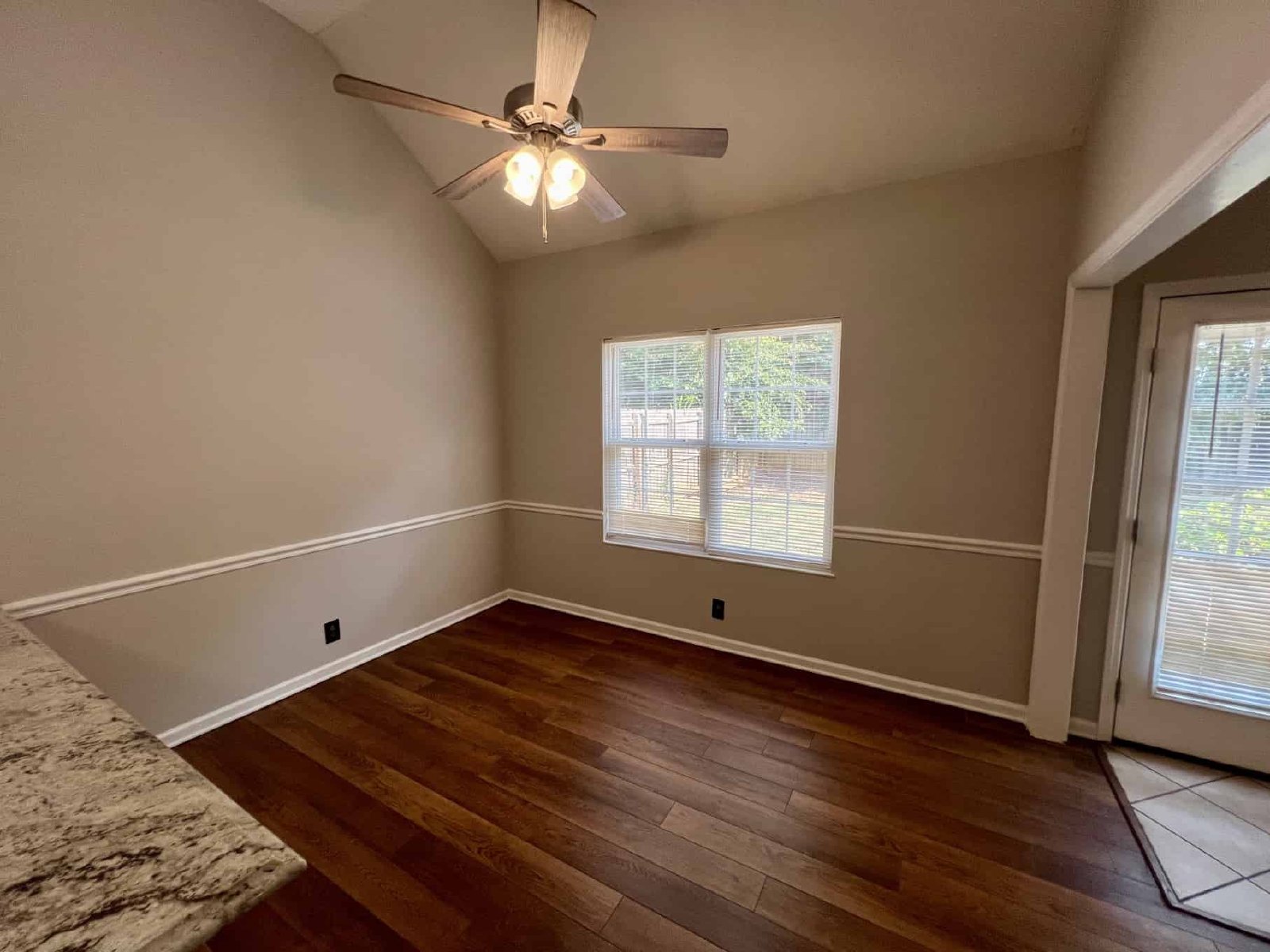 Charming 3-Bedroom Home with Fenced Backyard in South Murfreesboro! property image