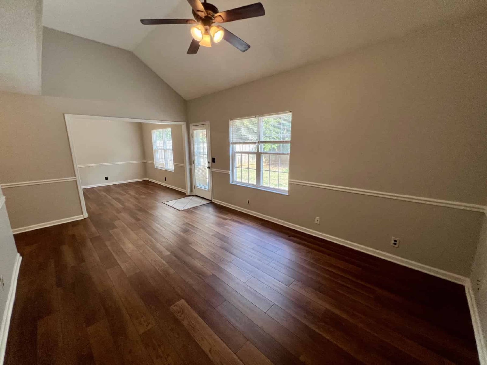 Charming 3-Bedroom Home with Fenced Backyard in South Murfreesboro! property image