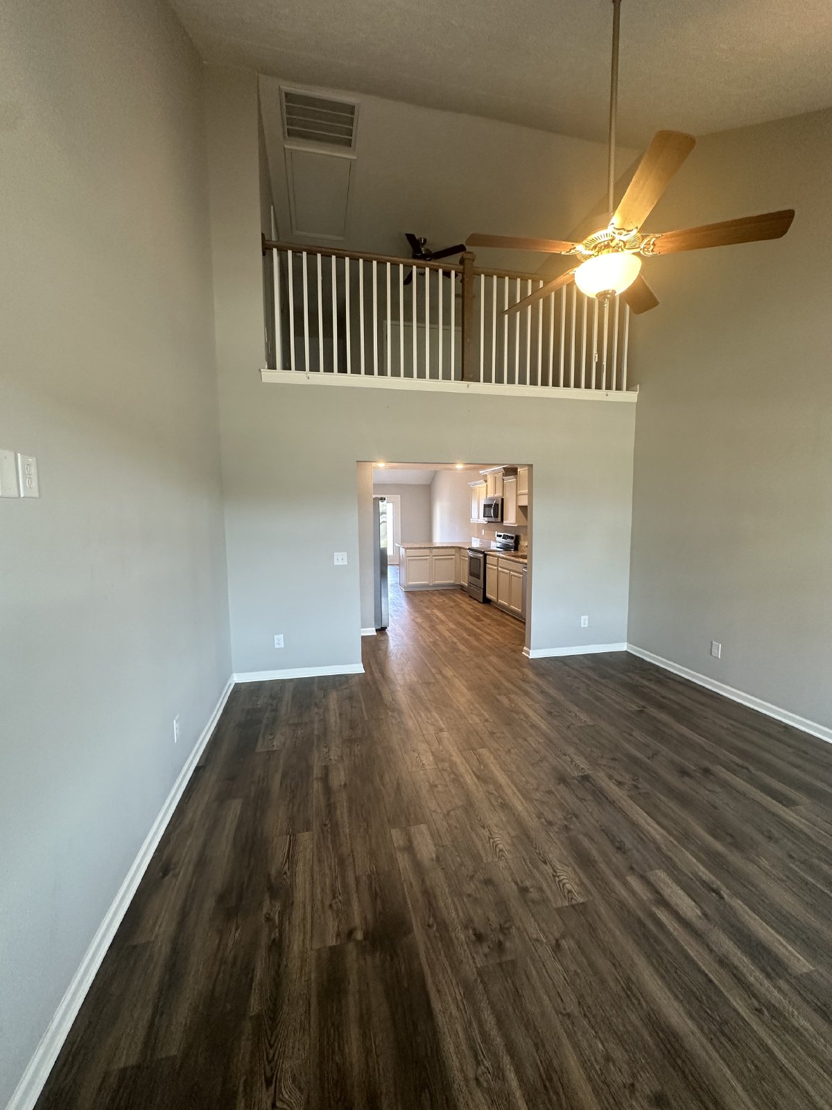 Beautiful 2 Bed 2.5 Bath Townhome *ZONED FOR BLACKMANS SCHOOLS* property image