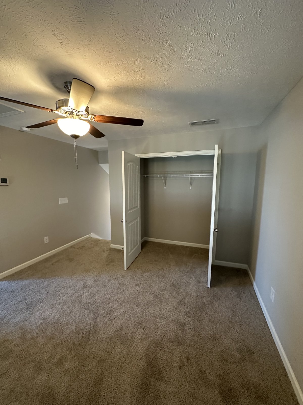 Beautiful 2 Bed 2.5 Bath Townhome *ZONED FOR BLACKMANS SCHOOLS* property image