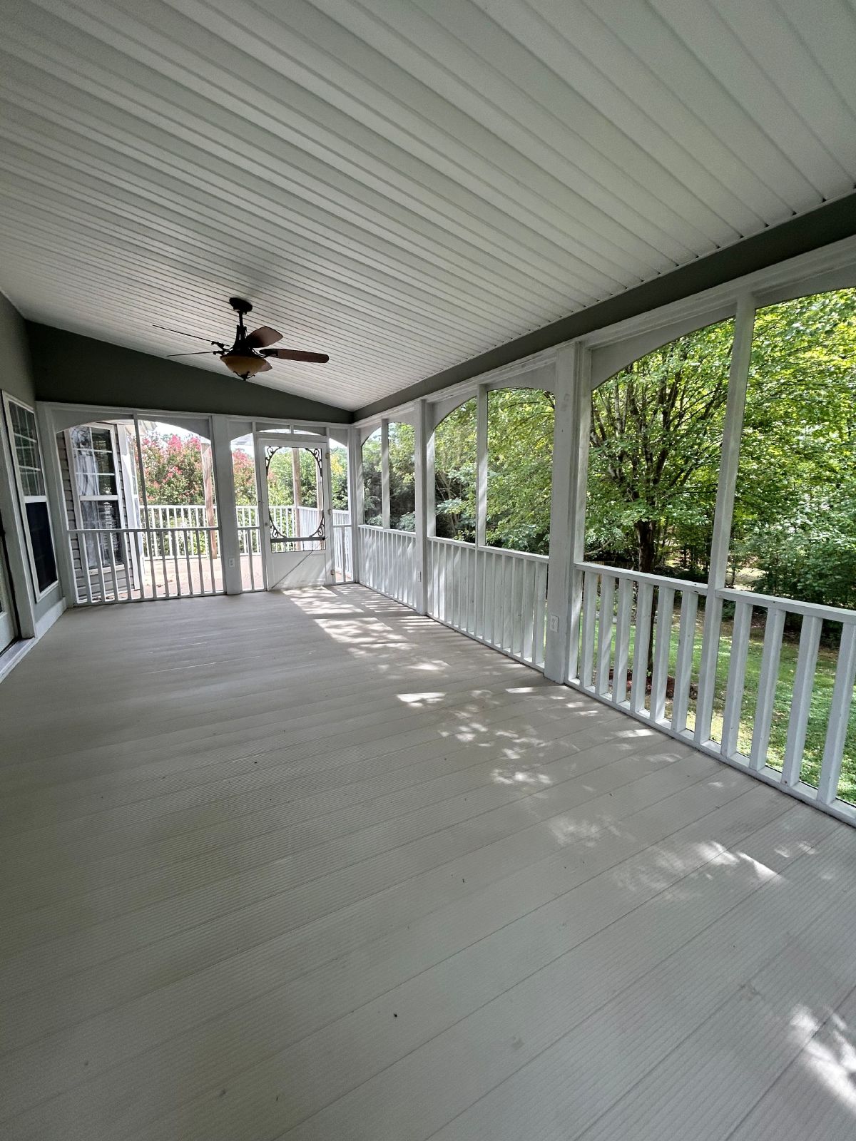 $500.00 OFF JANUARY RENT!! Soddy Daisy Oasis! 3 beds, 2.5 baths, huge garage & yard!Soddy Daisy Oasis! 3 beds, 2.5 baths, huge garage & yard! property image