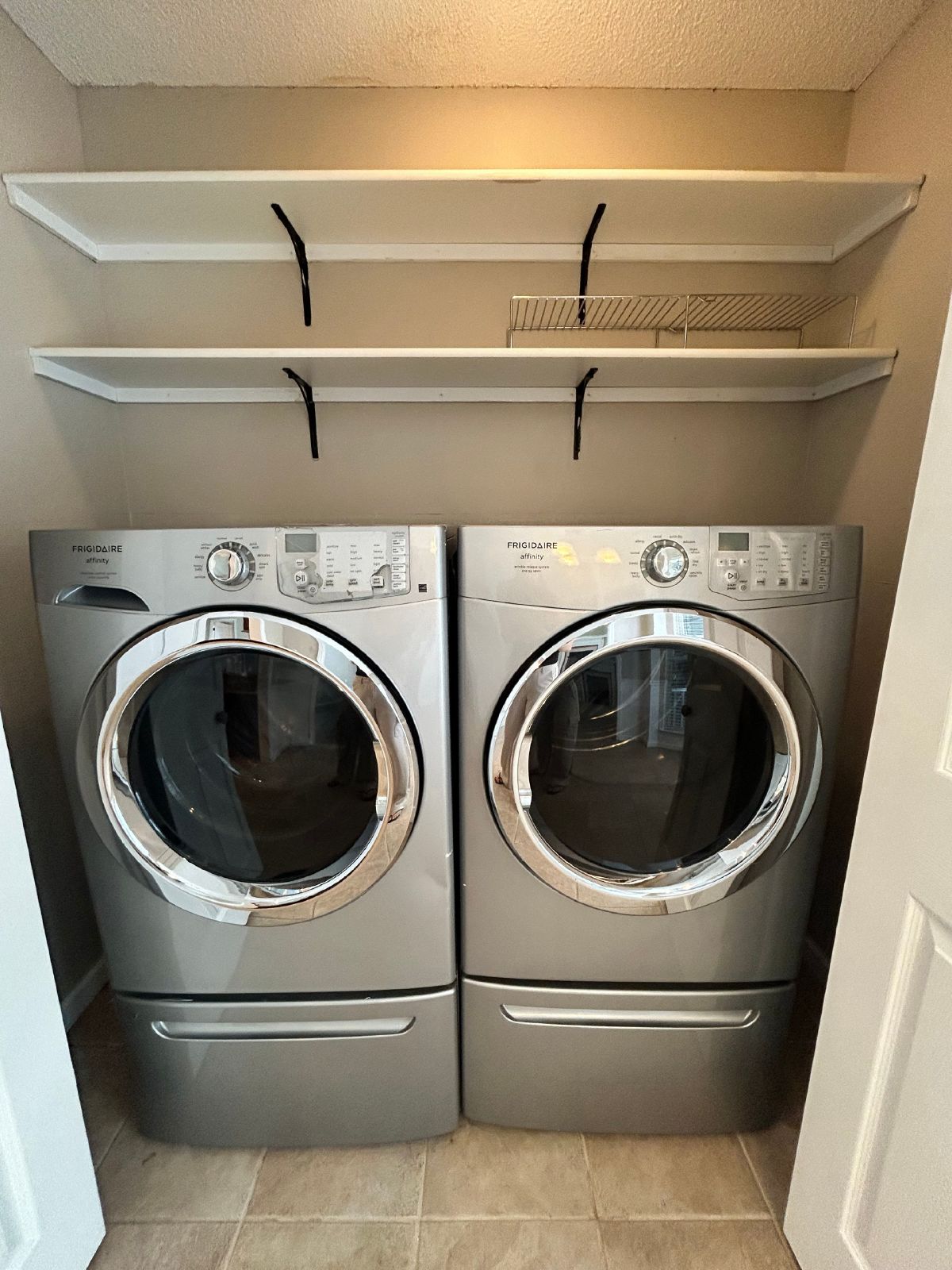 $500.00 OFF JANUARY RENT!! Soddy Daisy Oasis! 3 beds, 2.5 baths, huge garage & yard!Soddy Daisy Oasis! 3 beds, 2.5 baths, huge garage & yard! property image