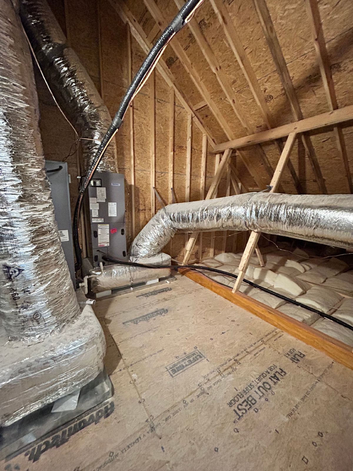 Beautiful New Build 3 Bed, 2.5 Bath, 2 Car Garage - Community Pool & Walking Trail! property image