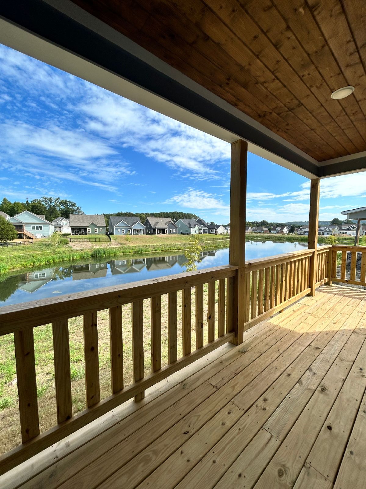 Beautiful New Build 3 Bed, 2.5 Bath, 2 Car Garage - Community Pool & Walking Trail! property image