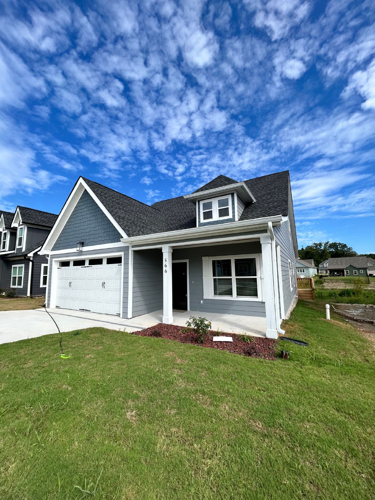 Beautiful New Build 3 Bed, 2.5 Bath, 2 Car Garage - Community Pool & Walking Trail! property image