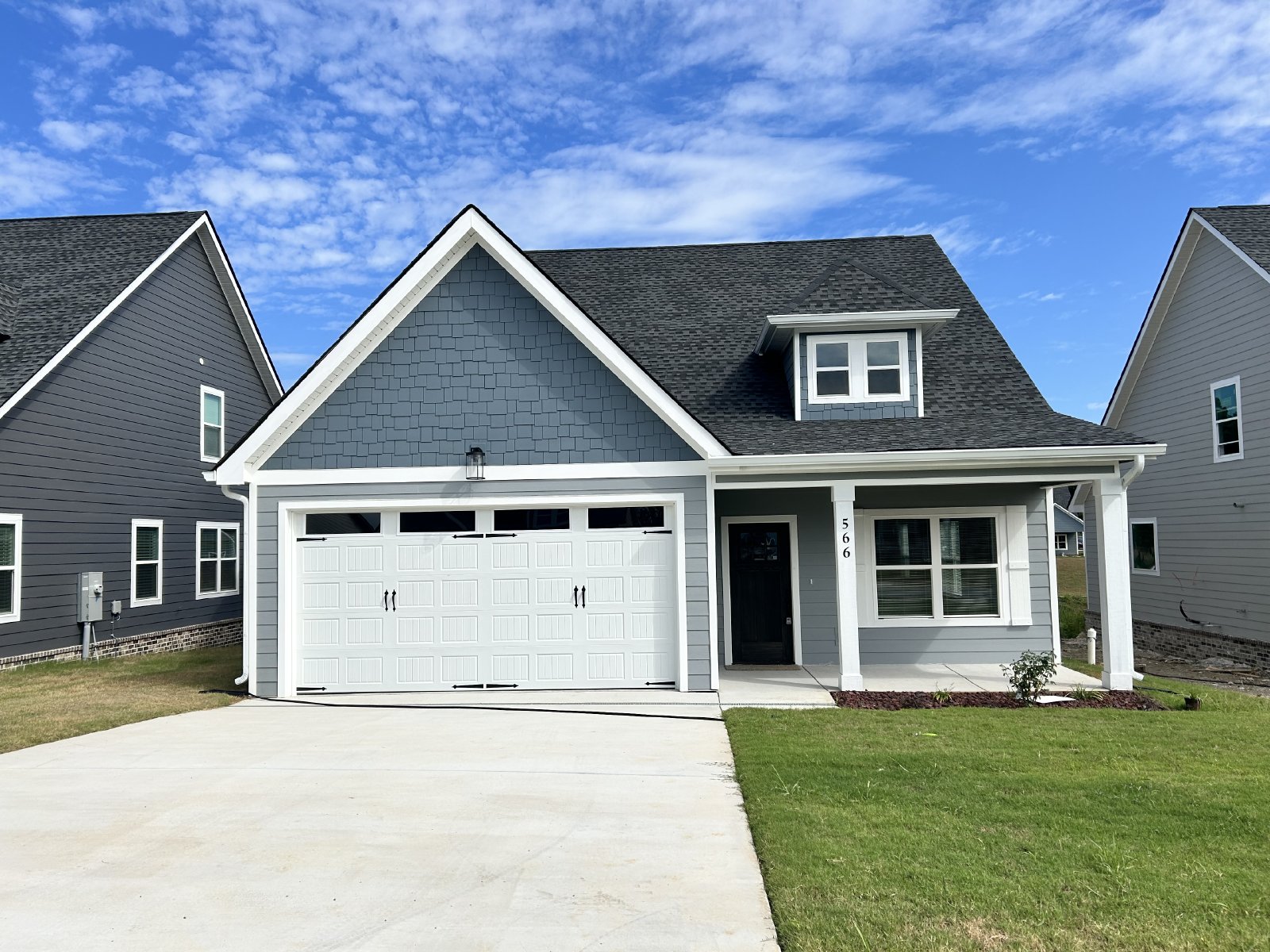 Beautiful New Build 3 Bed, 2.5 Bath, 2 Car Garage - Community Pool & Walking Trail! property image