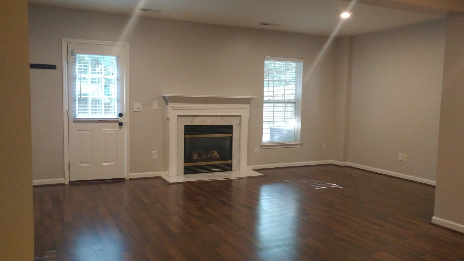 Beautiful 3 Bed 2.5 Bath Townhome Minutes from Cool Springs property image