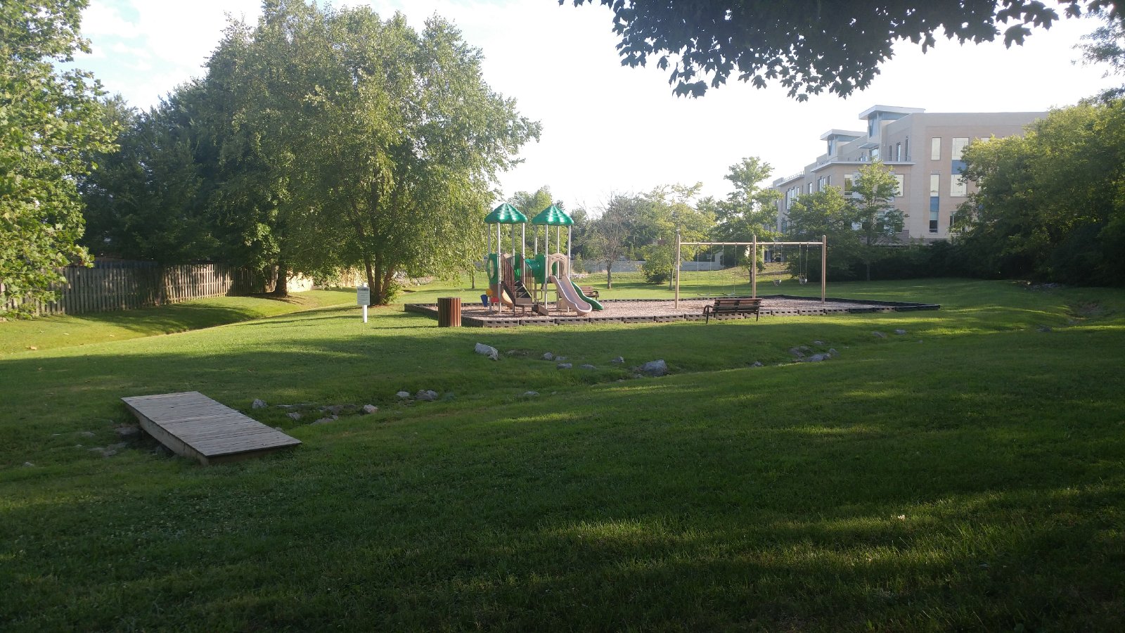 Beautiful 3 Bed 2.5 Bath Townhome Minutes from Cool Springs property image