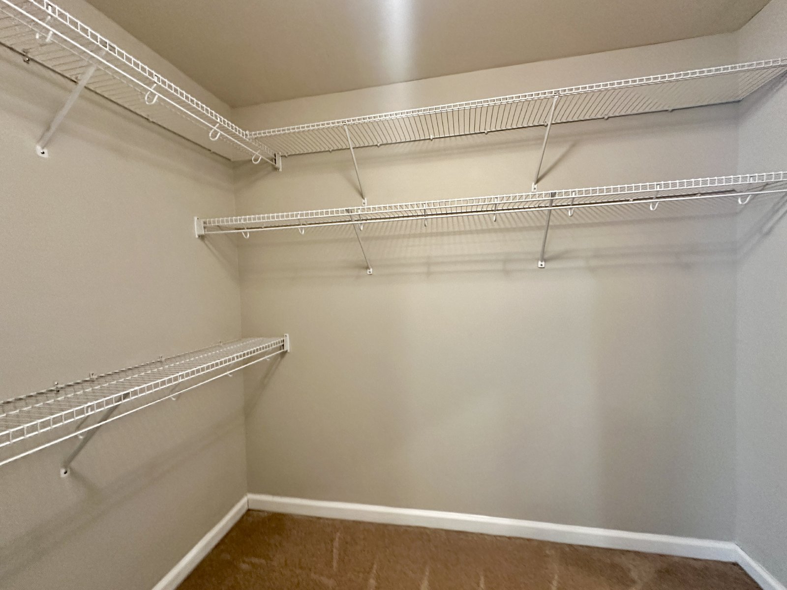 Beautiful 3 Bed 2.5 Bath Townhome Minutes from Cool Springs property image